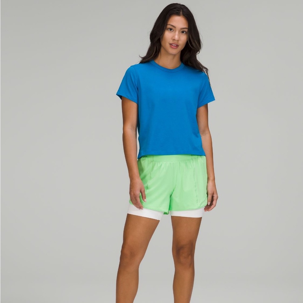 Lululemon size 8 classic fit cotton blend t